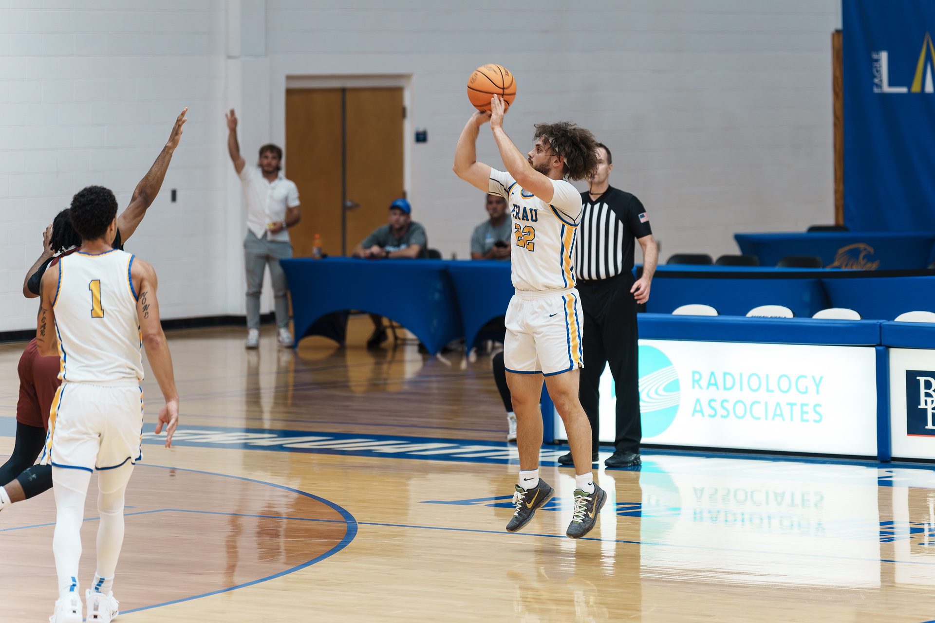 DSC05456-Enhanced-NR.jpg_compressed