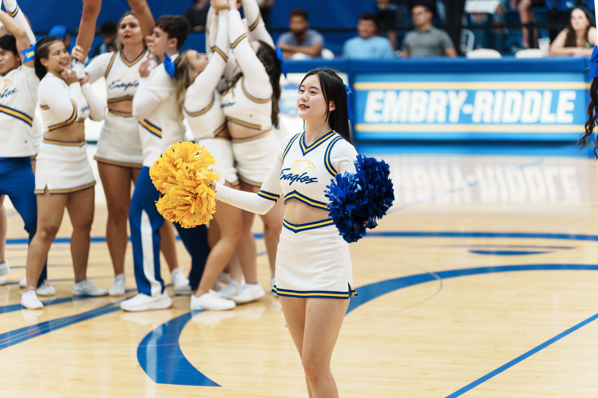 DSC06068.jpg_compressed