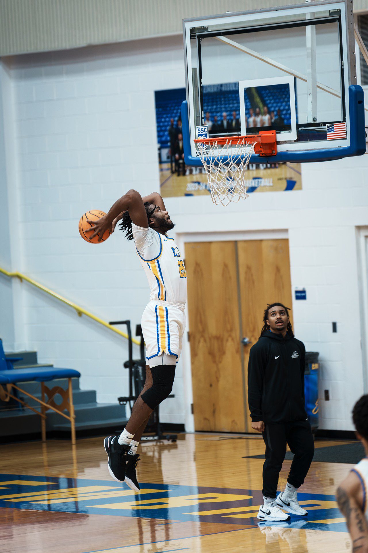 DSC06147-Enhanced-NR.jpg_compressed