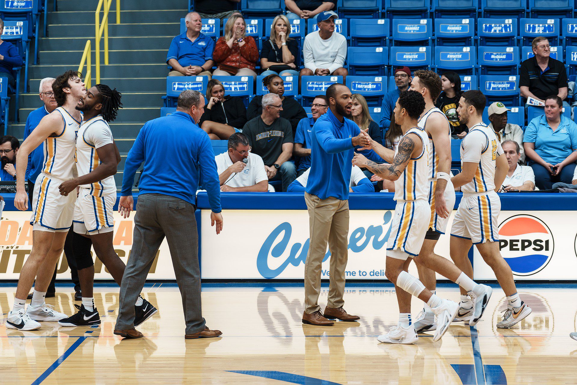 DSC06188-Enhanced-NR.jpg_compressed